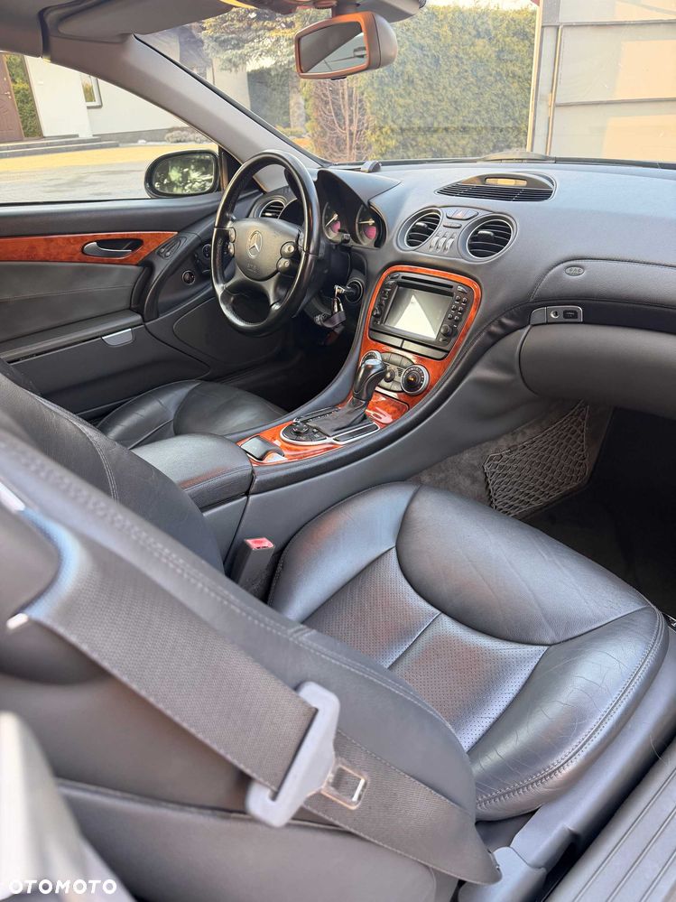 Mercedes-Benz SL - 5