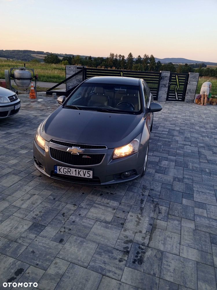 Chevrolet Cruze - 1