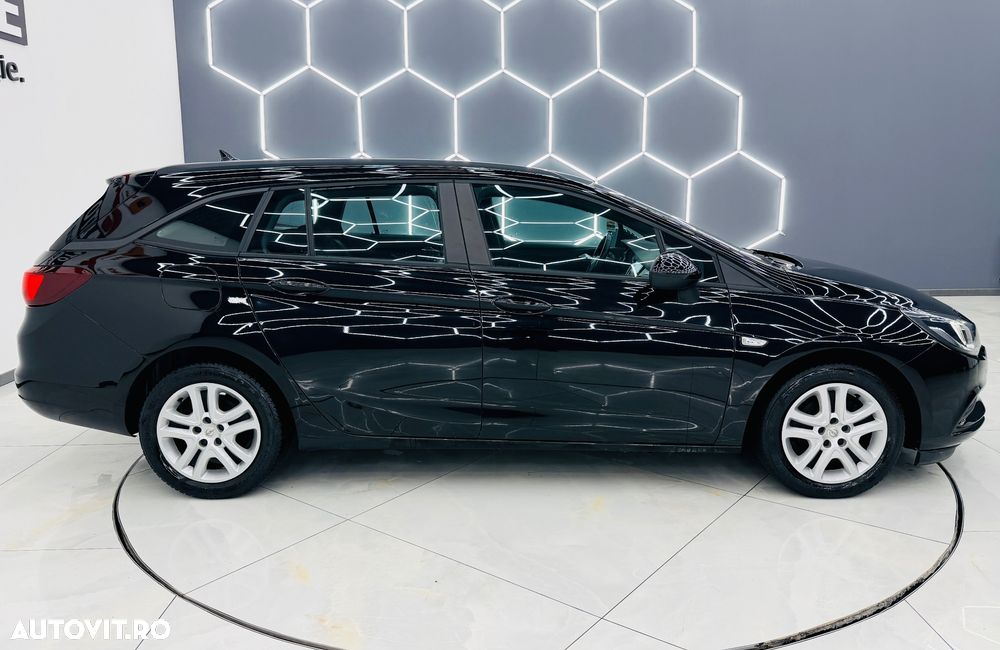 Opel Astra 1.6 D Start/Stop Sports Tourer Business - 32