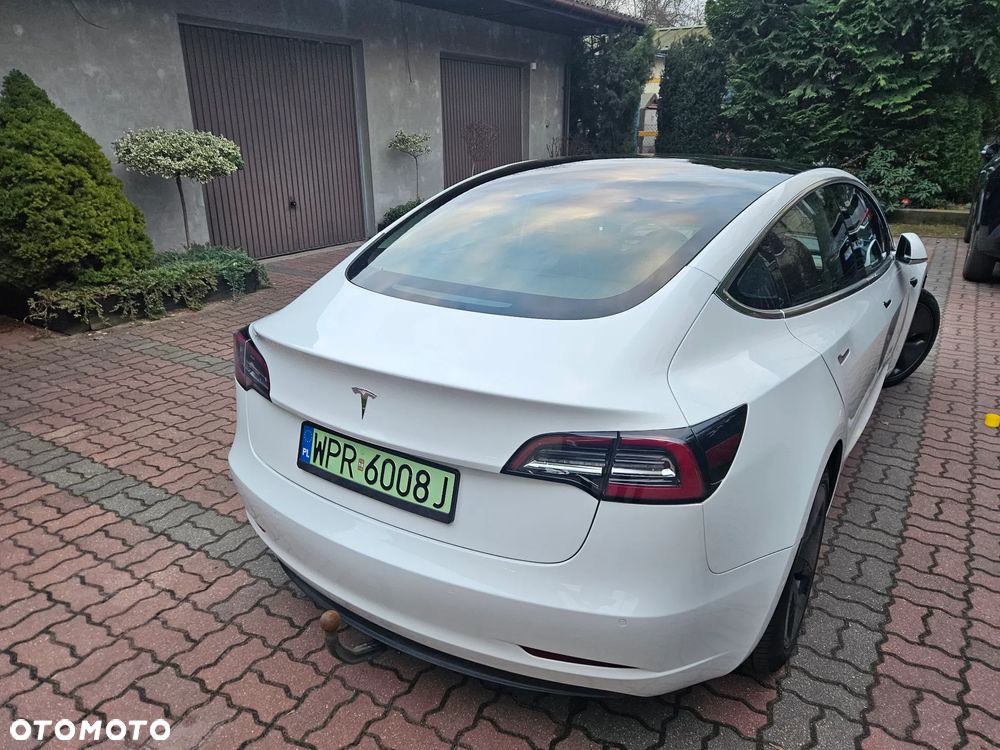 Tesla Model 3 Langstreckenbatterie Allradantrieb Dual Motor - 7