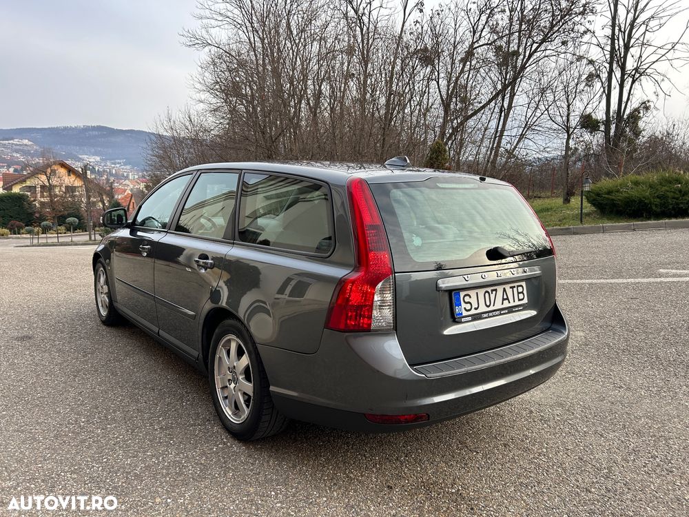 Volvo V50 1.6D Momentum - 17