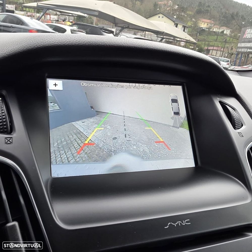 Ford Focus 1.0 EcoBoost ST-Line - 8