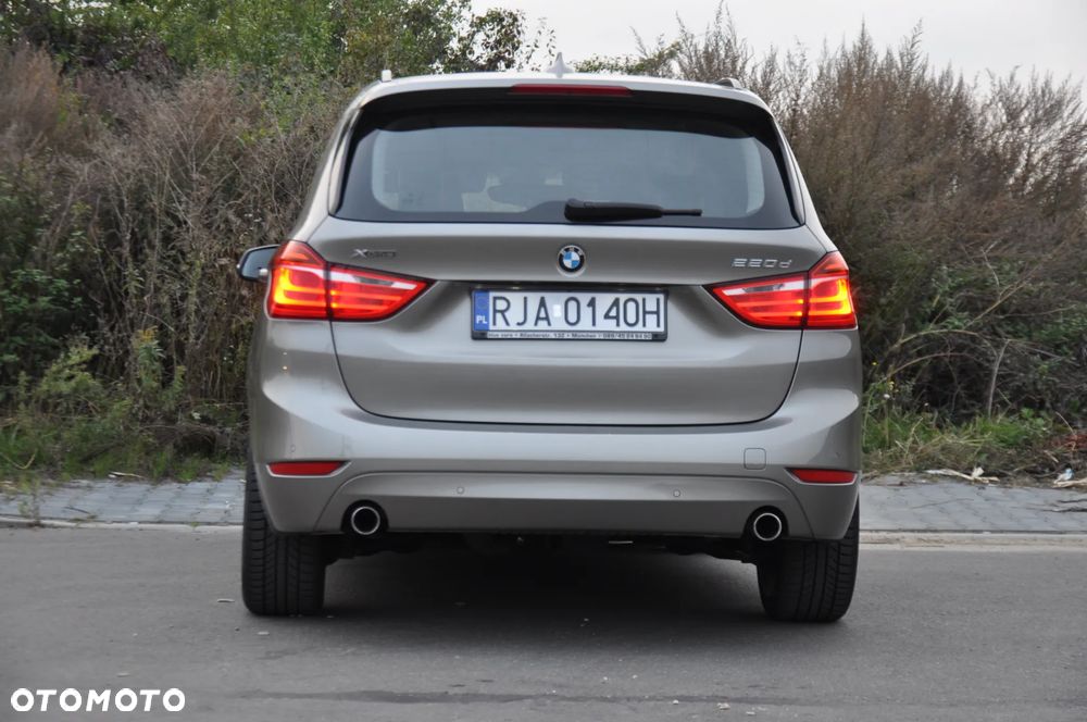 BMW Seria 2 220d Gran Tourer Advantage - 9