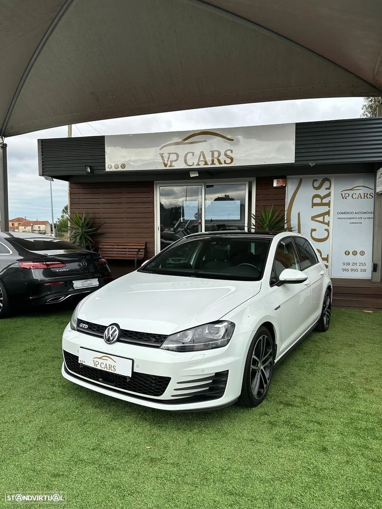 VW Golf 2.0 TDI GTD DSG - 3