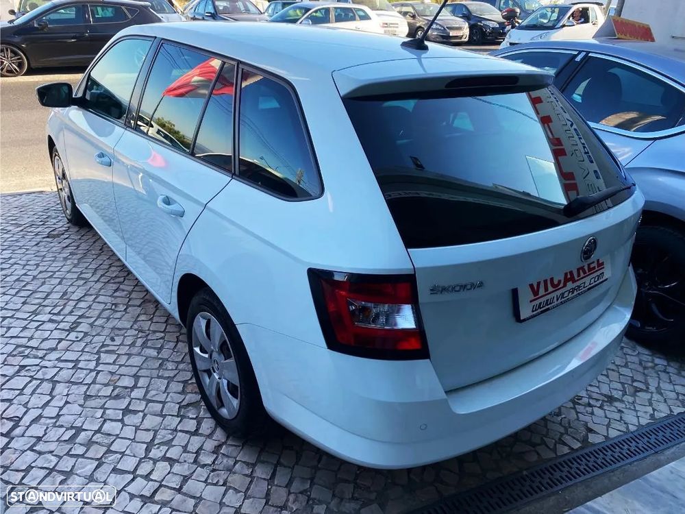 Skoda Fabia Break 1.4 TDi Ambition - 6