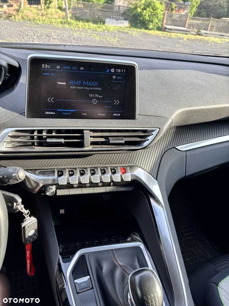 Peugeot 5008 - 6