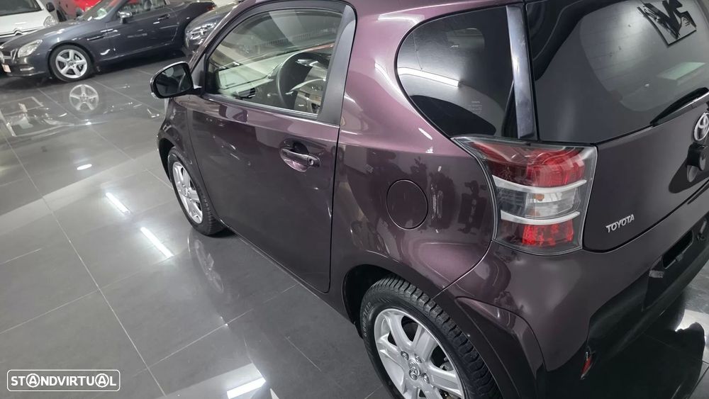 Toyota iQ 1.0 VVT-i 2 MultiDrive - 20