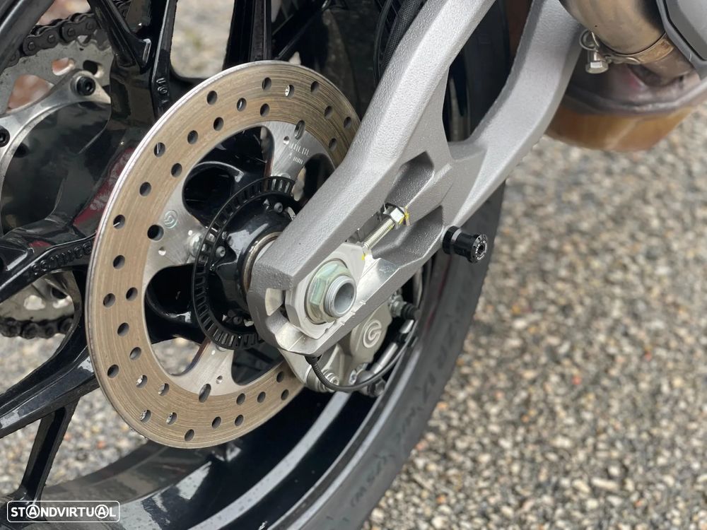 Ducati Panigale V2 S - 3