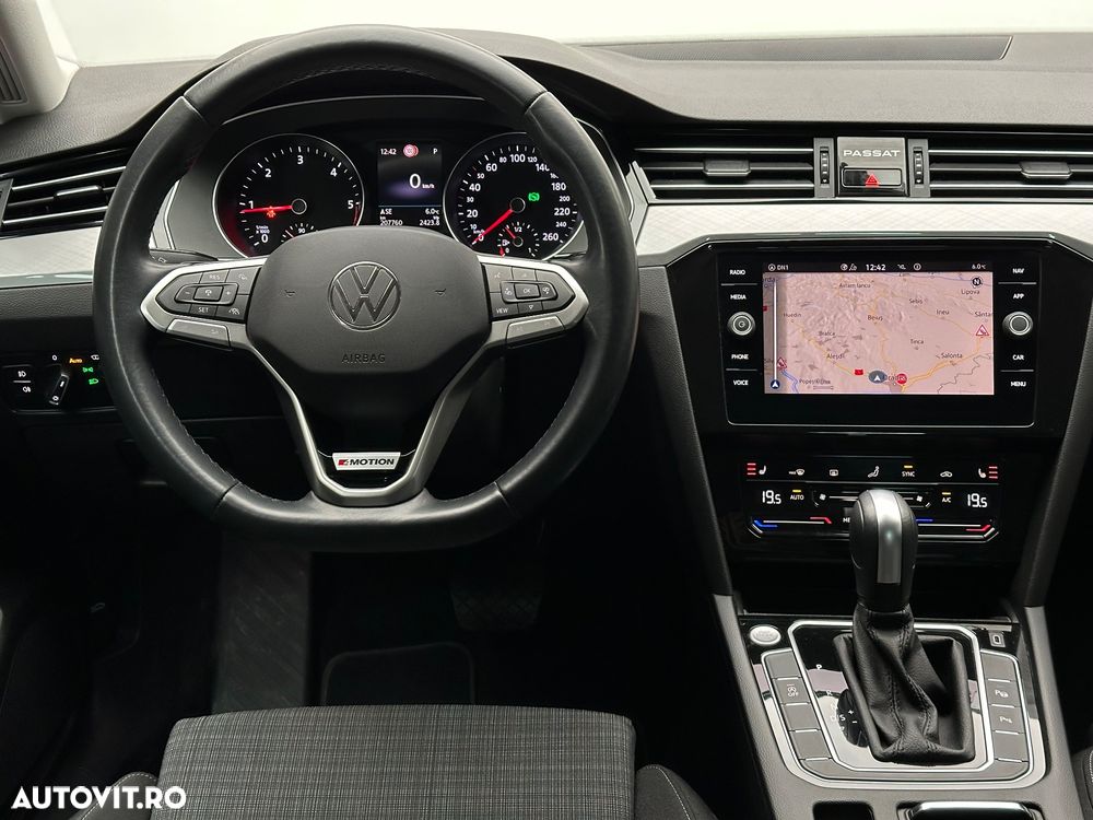 Volkswagen Passat - 7