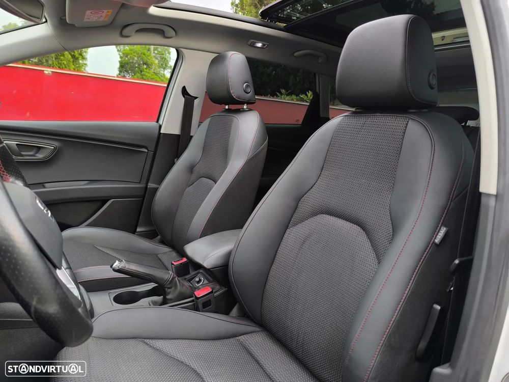 SEAT Leon 2.0 TDI DPF S&S DSG FR - 25