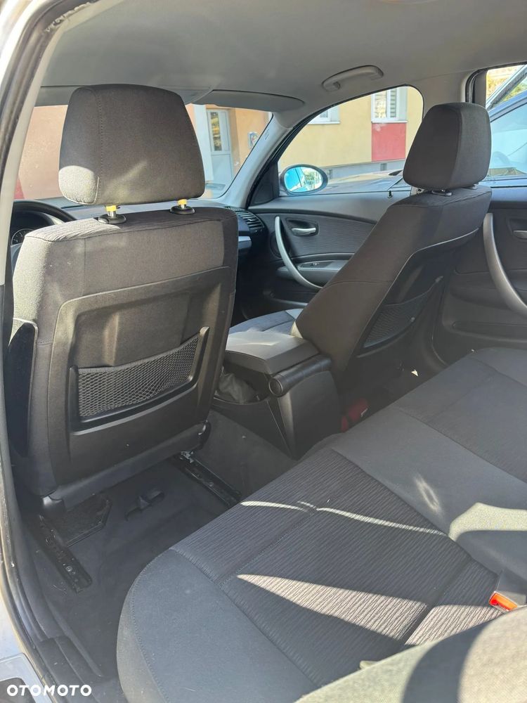 BMW Seria 3 325i - 11