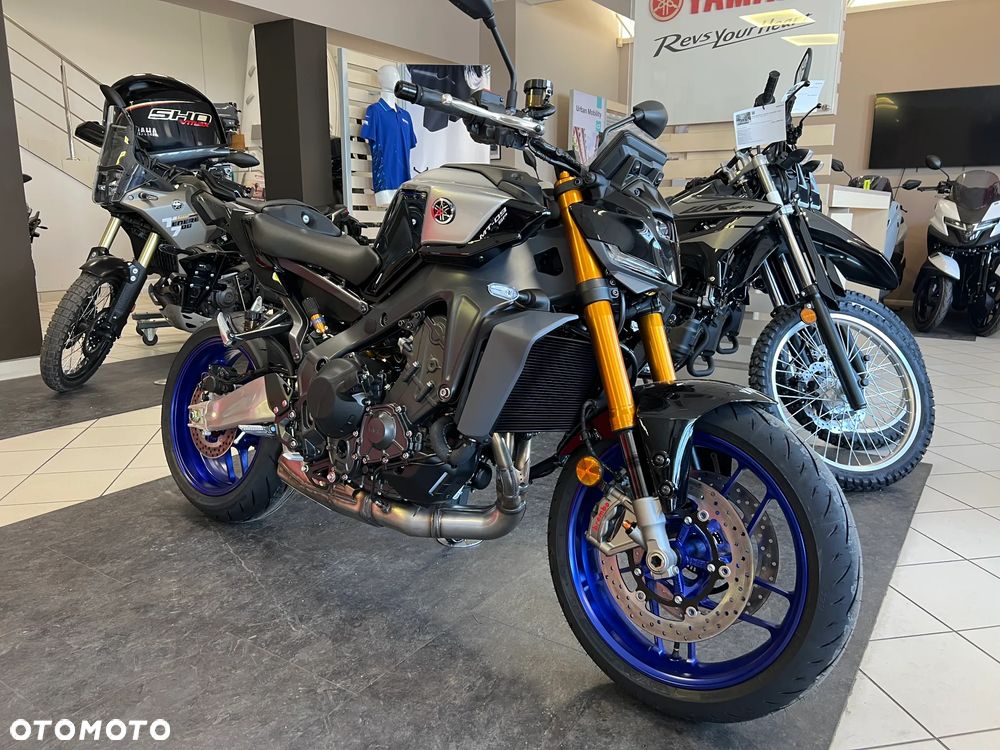 Yamaha MT - 5