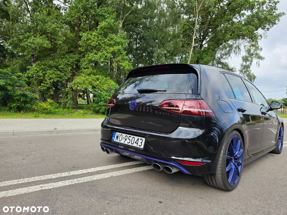 Volkswagen Golf - 14