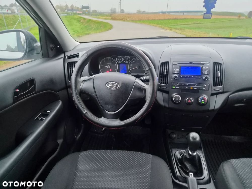 Hyundai i30 1.6 CRDi Comfort - 3