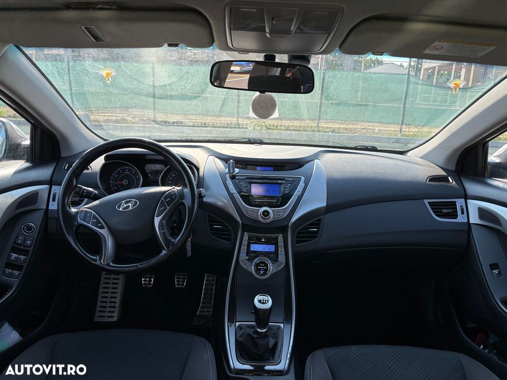 Hyundai Elantra 1.6 MPi Highway+ - 8