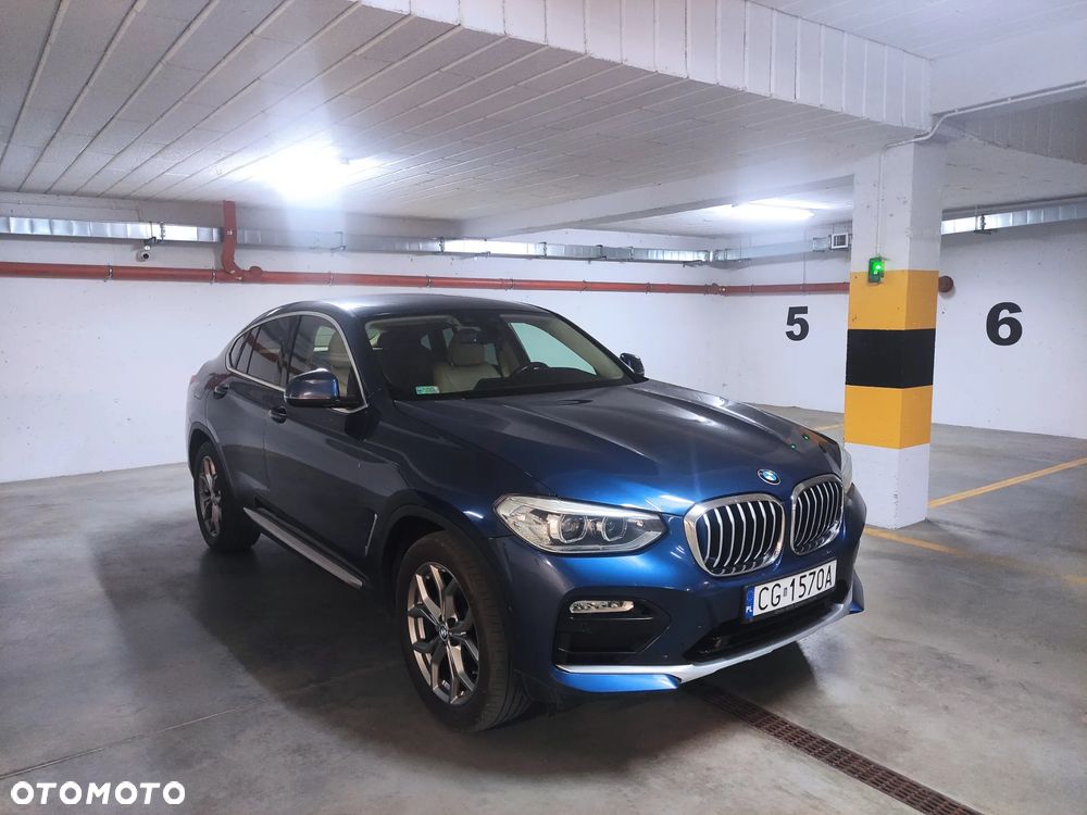 BMW X4 xDrive20i xLine sport - 40