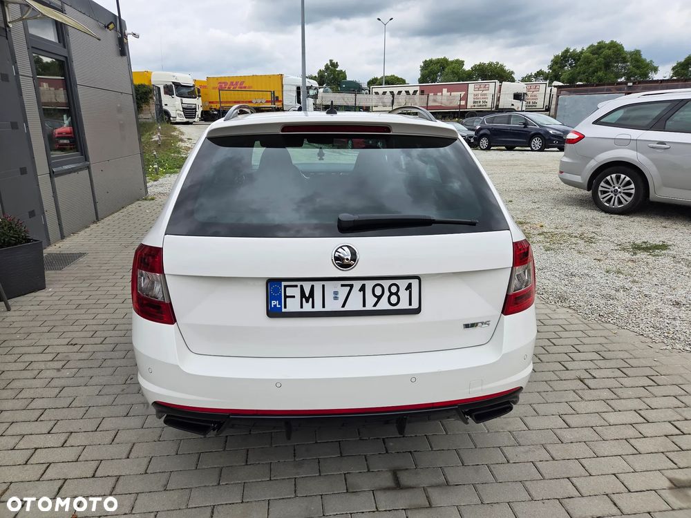 Skoda Octavia 2.0 TDI (Green tec) RS - 9
