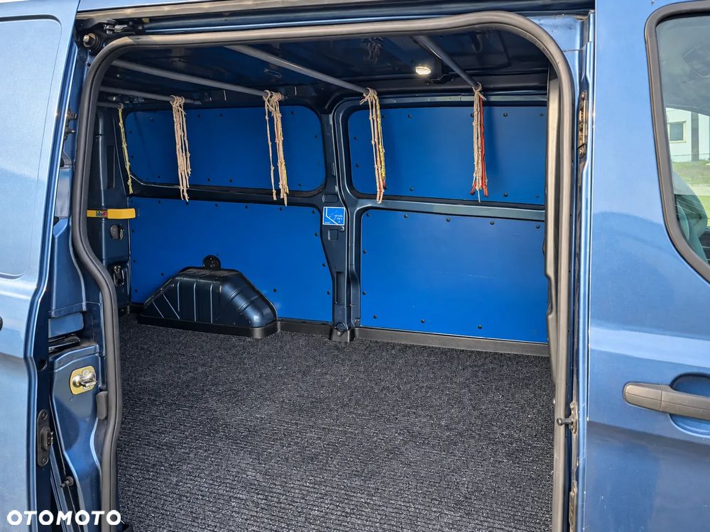 Ford Transit Custom - 4