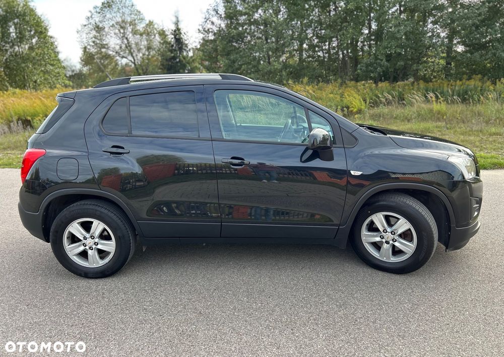 Chevrolet Trax 1.6 LS - 9