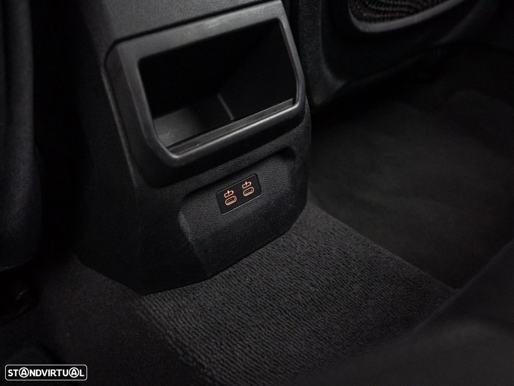 BMW 118 i Corporate Edition Auto - 38
