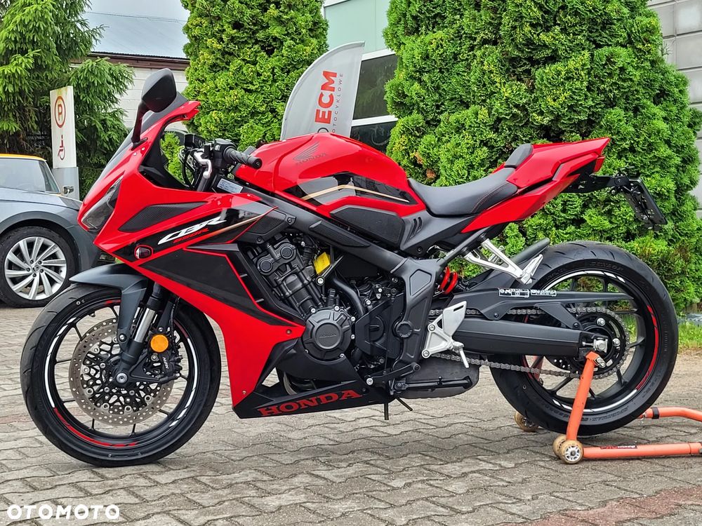 Honda CBR - 3