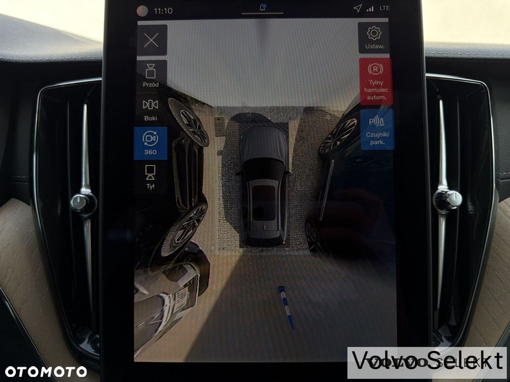 Volvo XC 60 - 30