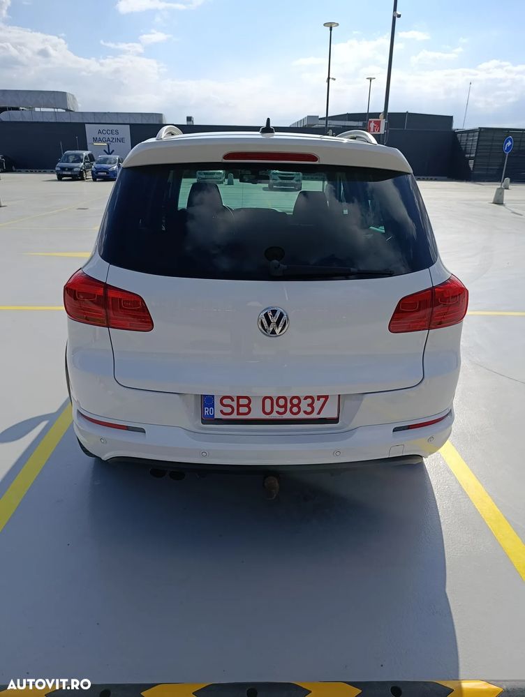 Volkswagen Tiguan 2.0 TDI DPF 4Motion Sport & Style - 10