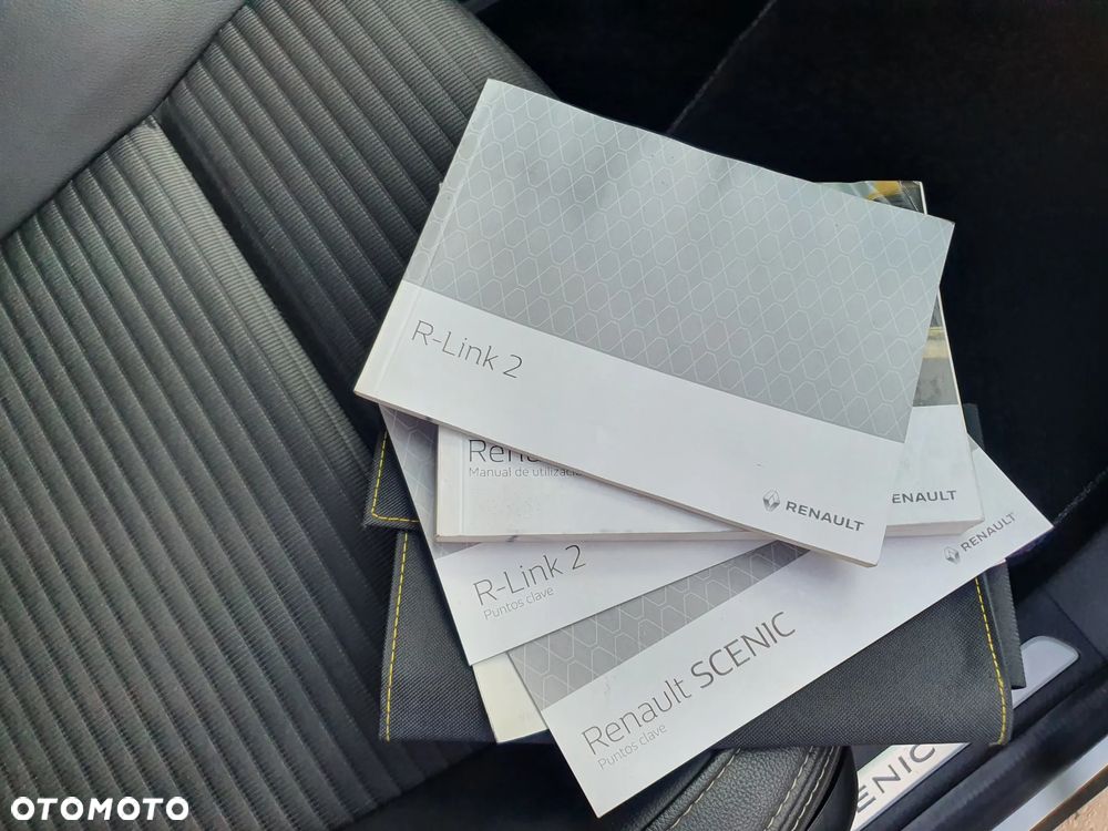 Renault Grand Scenic dCi 110 EDC Bose Edition - 24