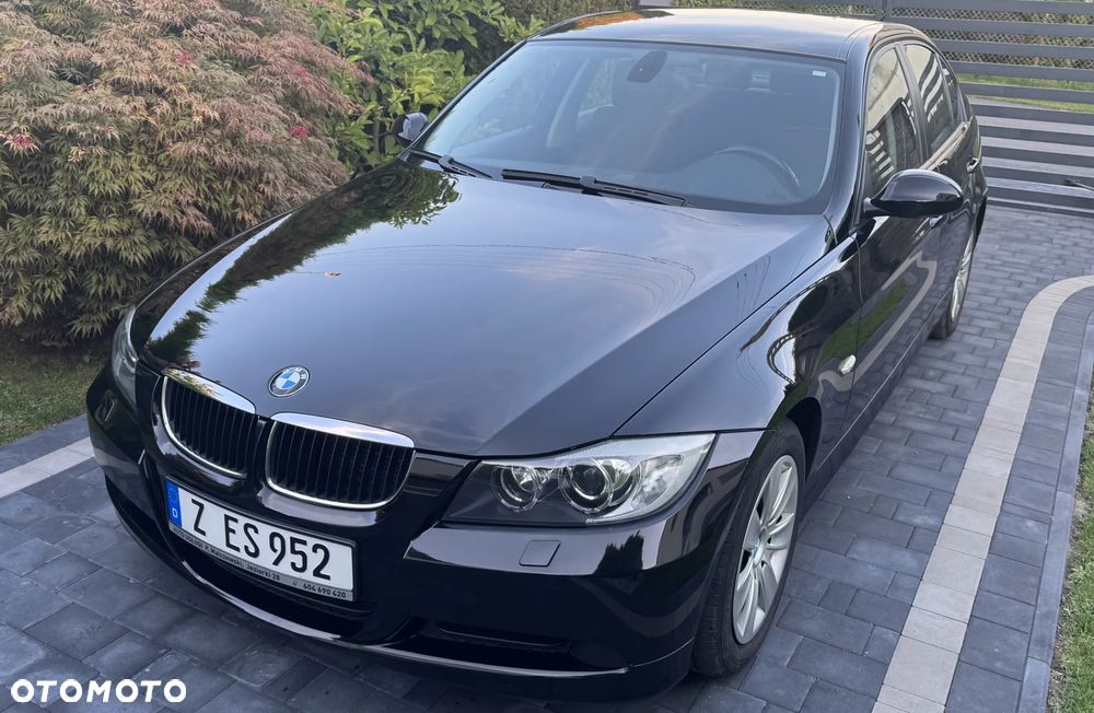 BMW Seria 3 318i Edition Sport - 3
