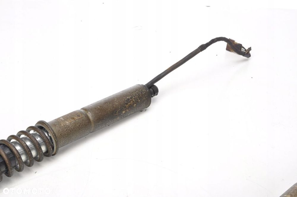 BMW 5 F11 530d ZAWIASY KLAPY KOMPLET - 5