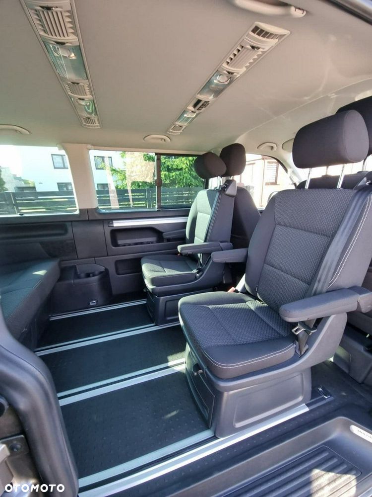 Volkswagen Multivan - 14