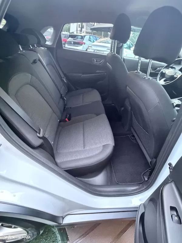 Hyundai Kauai Advantage - 15