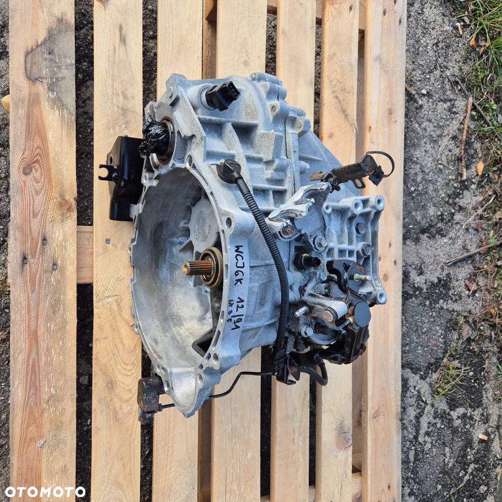 SKRZYNIA BIEGÓW WCJ6K HYUNDAI IX35 KIA SPORTAGE 1.7 CRDI - 2