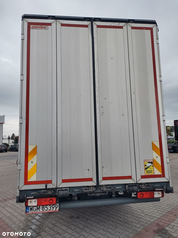 Renault T480 - 5