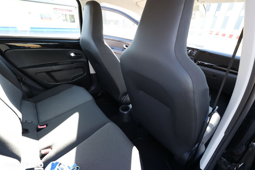 Volkswagen up! - 21
