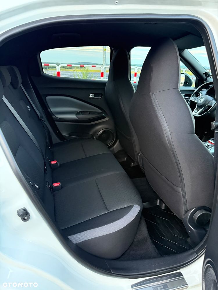 Nissan Juke 1.0 DIG-T N-Connecta - 31