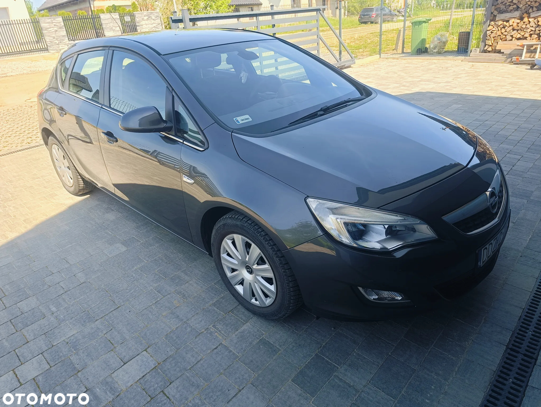 Opel Astra IV 1.4 T Cosmo - 16