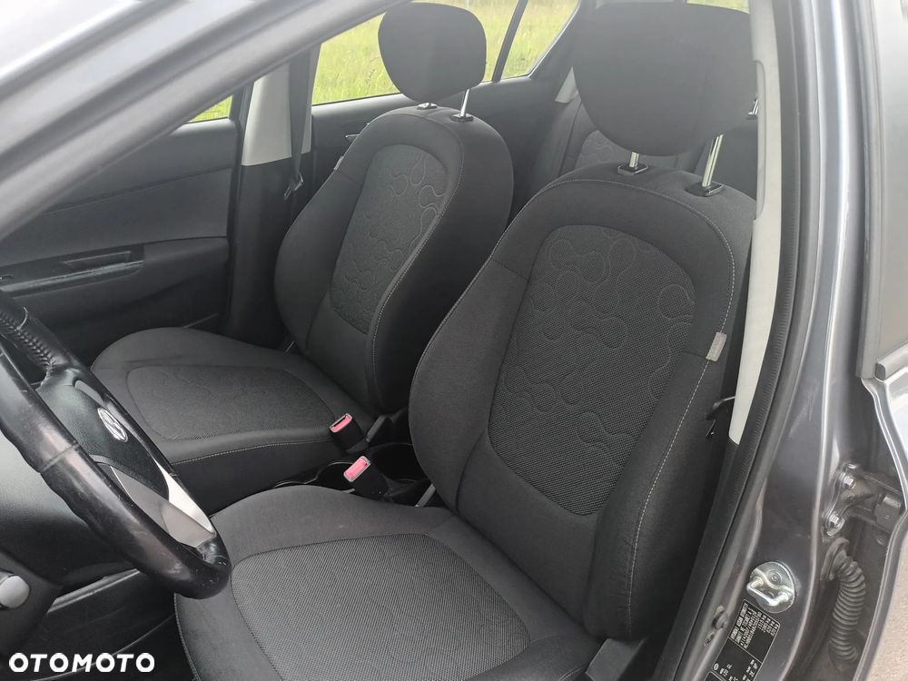 Hyundai i20 - 27