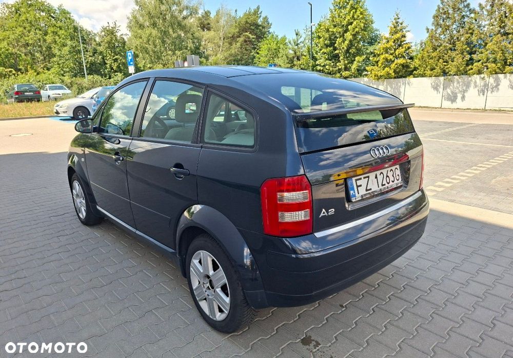 Audi A2 - 5