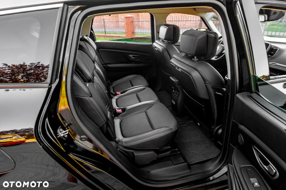 Renault Grand Scenic ENERGY dCi 160 EDC BOSE EDITION - 23