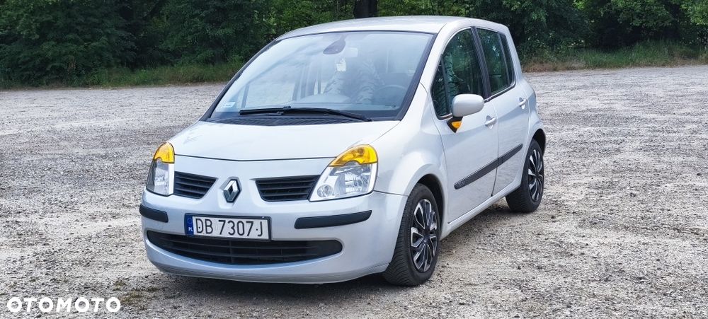 Renault Modus - 2