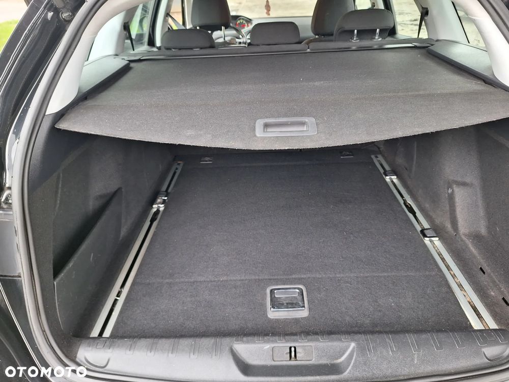 Peugeot 308 1.6 BlueHDi Active S&S - 28