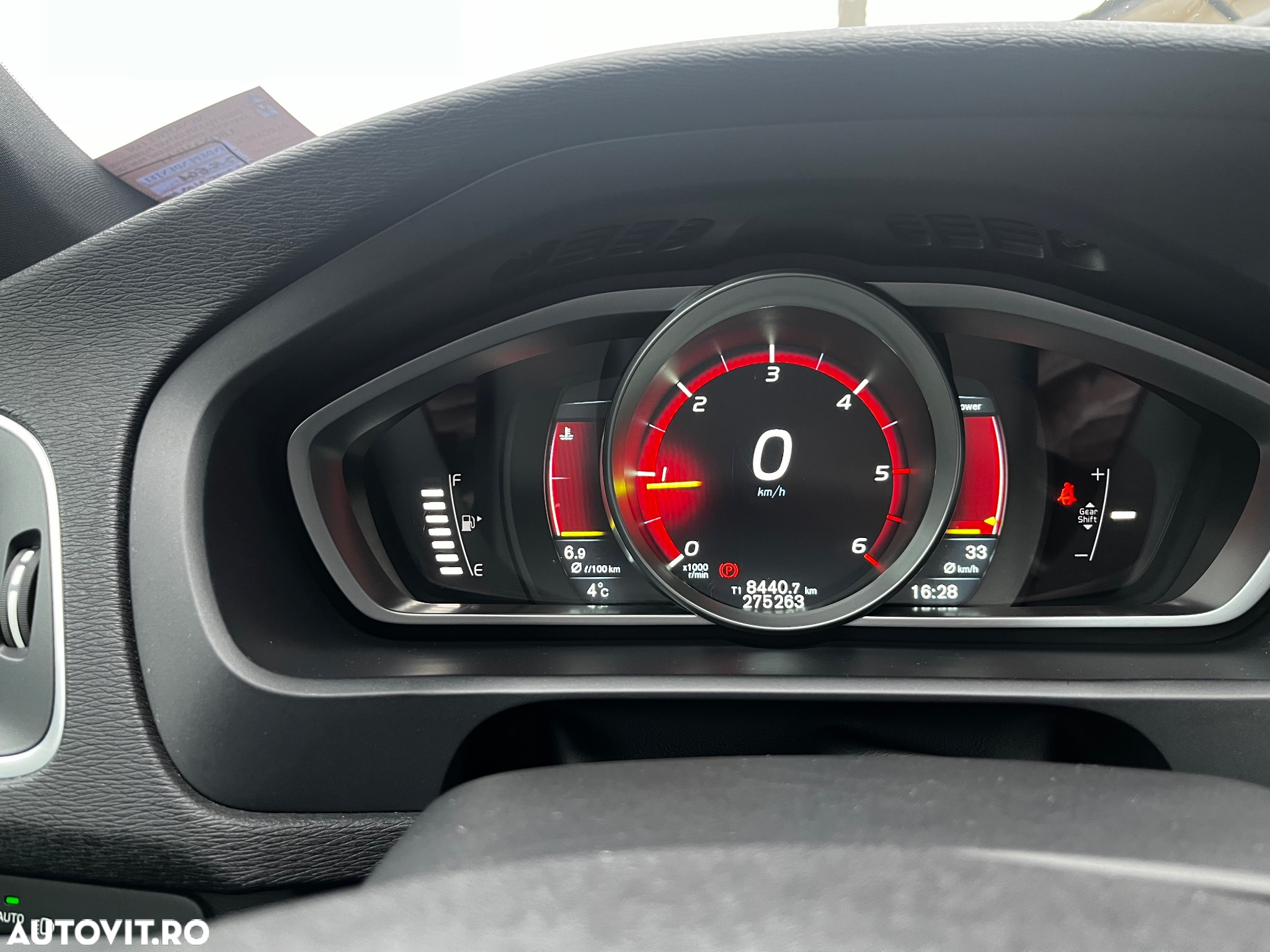 Volvo V40 D4 RDesign - 9