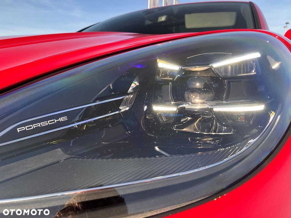 Porsche Macan T - 17