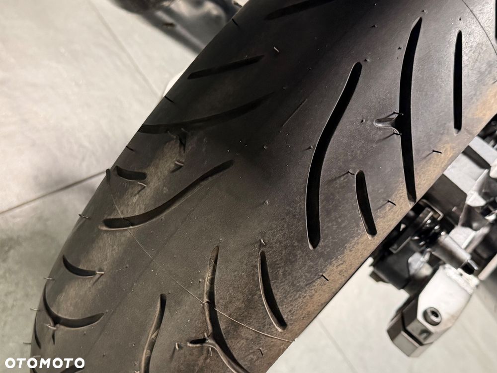 Kawasaki Zephyr - 11