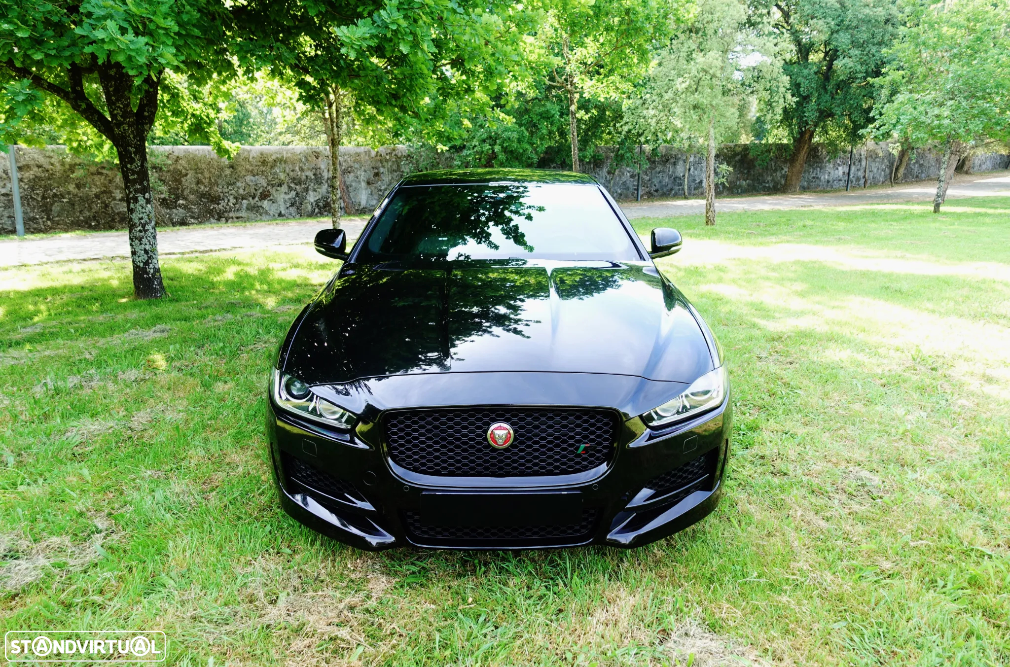 Jaguar XE 2.0 D R-Sport Aut. - 16