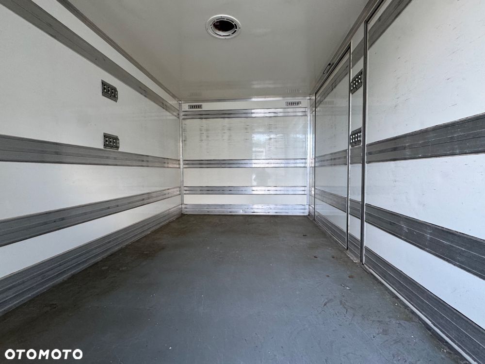 Iveco DAILY 35S14,35S15,35S16,35S17,KILKA SZTUK IZOTERMY CHLODNIE PODWOZIA DO ZABUDOWY KIPRY WYWROTKI KILKANASCIE SZTUK - 8