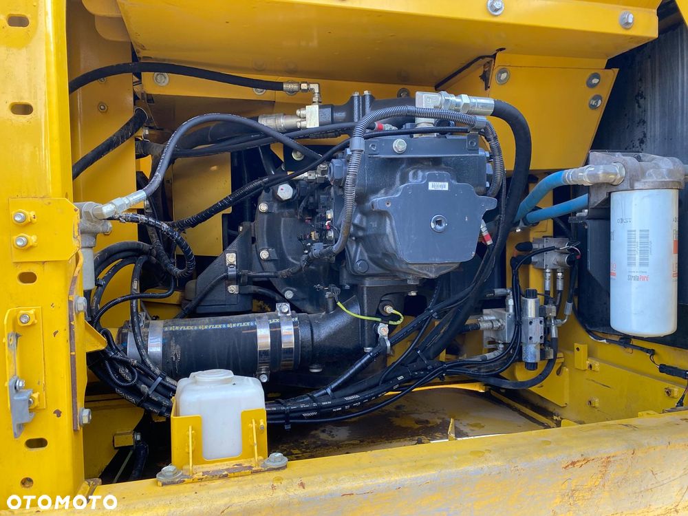 Komatsu PC360 - 12
