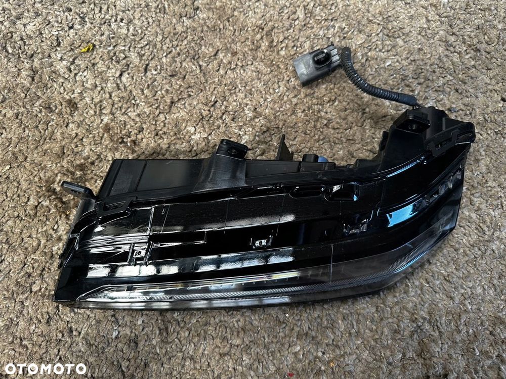 PEUGEOT 308 III 3 21R- HALOGEN LED DRL PRAWY PRZÓD 9835230880 - 2