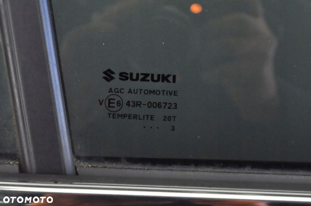 SUZUKI S-CROSS DRZWI PRAWY TYŁ TYLNE - 6